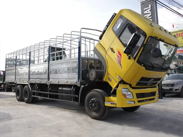 gia-xe-tai-dongfeng-c260-tinbanxe-4.png