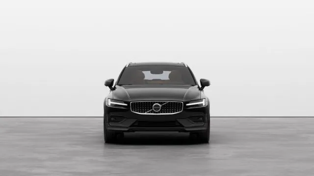 gia-xe-volvo-v60-cross-country-tinbanxe-3-tinbanxe.png
