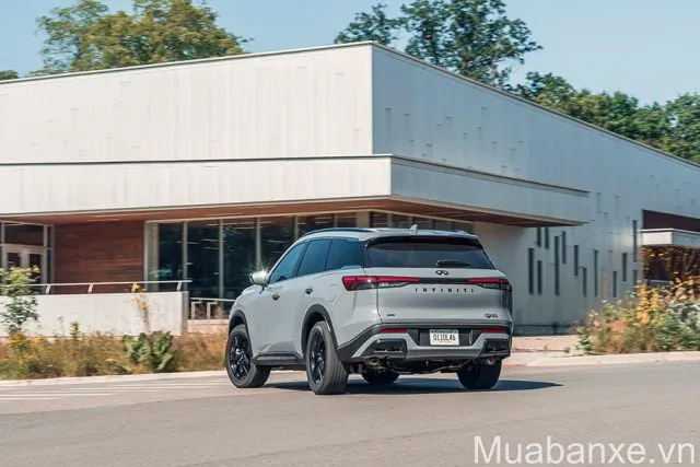 duoi-xe-infiniti-qx60-tinbanxe-vn.png