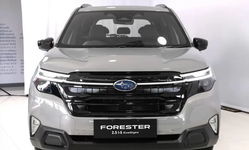 Subaru Forester 2025 Ra Mắt Thái Lan: Giá 79.800 USD