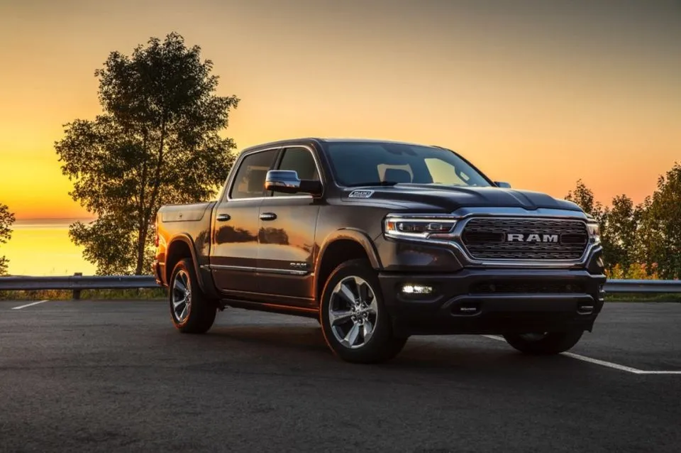 RAM 1500 dòng xe bán tải hạng nặng sắp có mặt tại Việt Nam -...