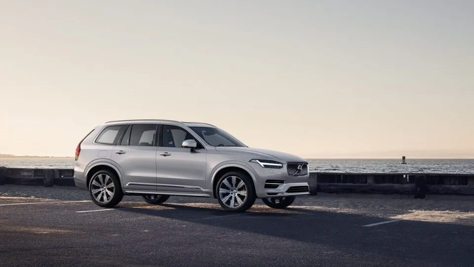 Volvo XC90 thế hệ mới - Hệ thống truyền động thuần điện ưu...