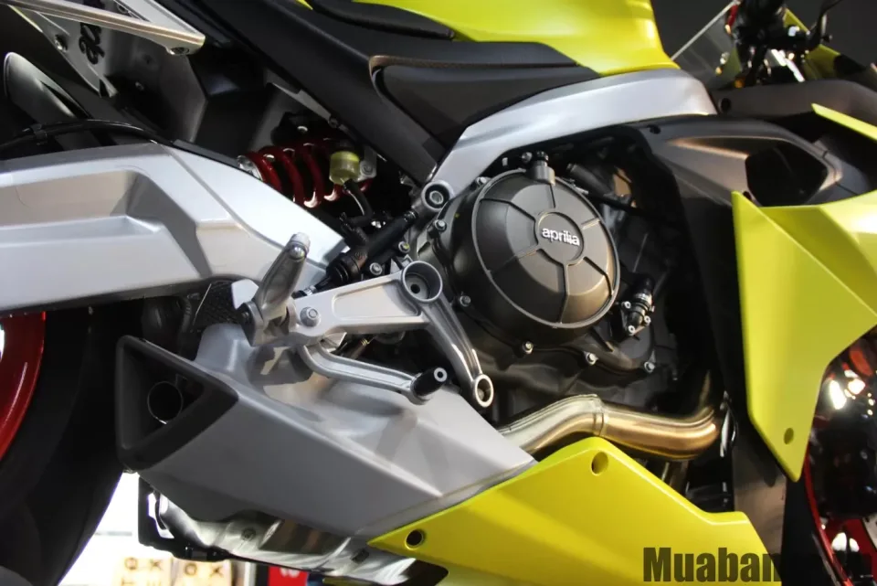 dong co xe aprilia rs 660