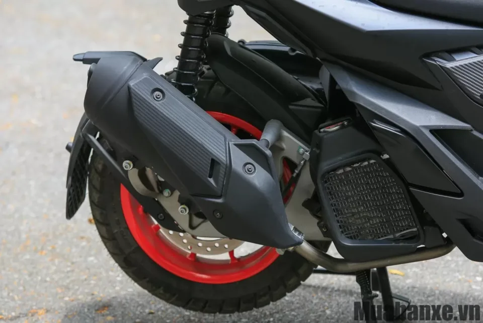 ong xa cua xe aprilia sr gt 200