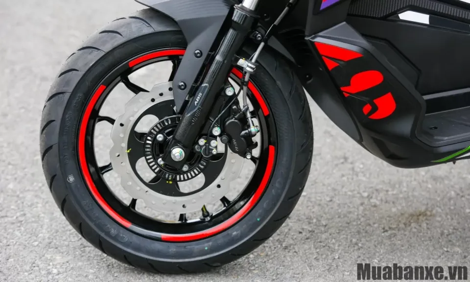 phanh xe aprilia sr gt 200