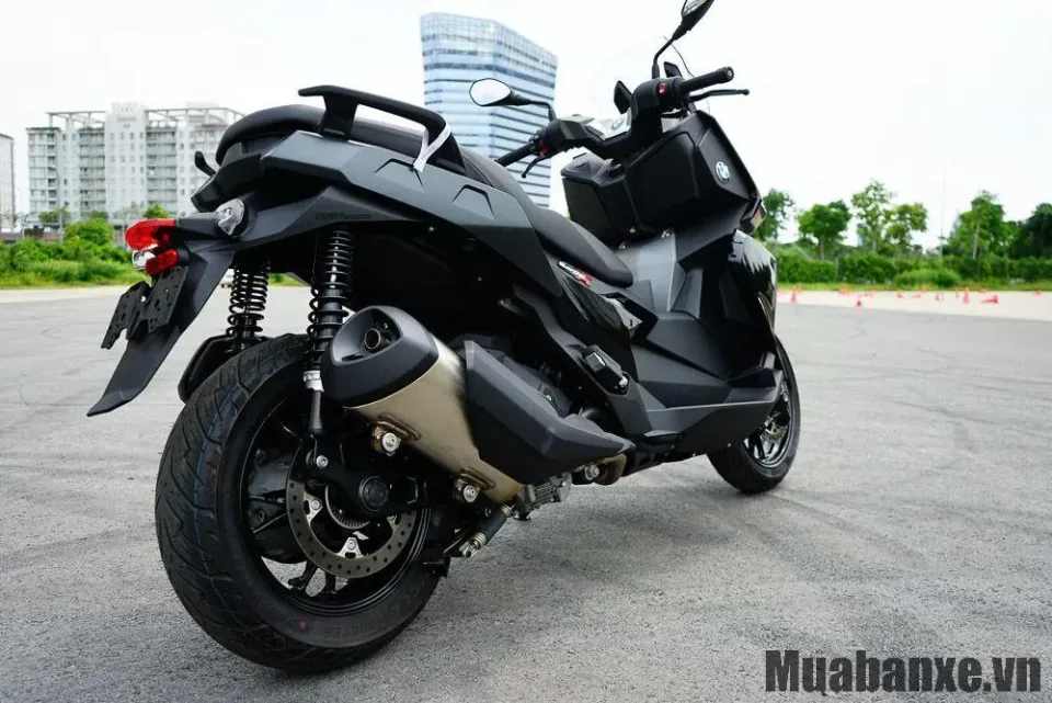 duoi xe bmw motorrad c 400 gt