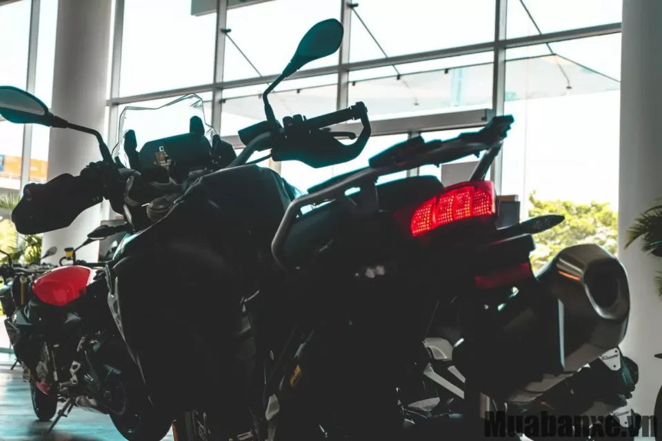 duoi xe bmw motorrad f 850 gs