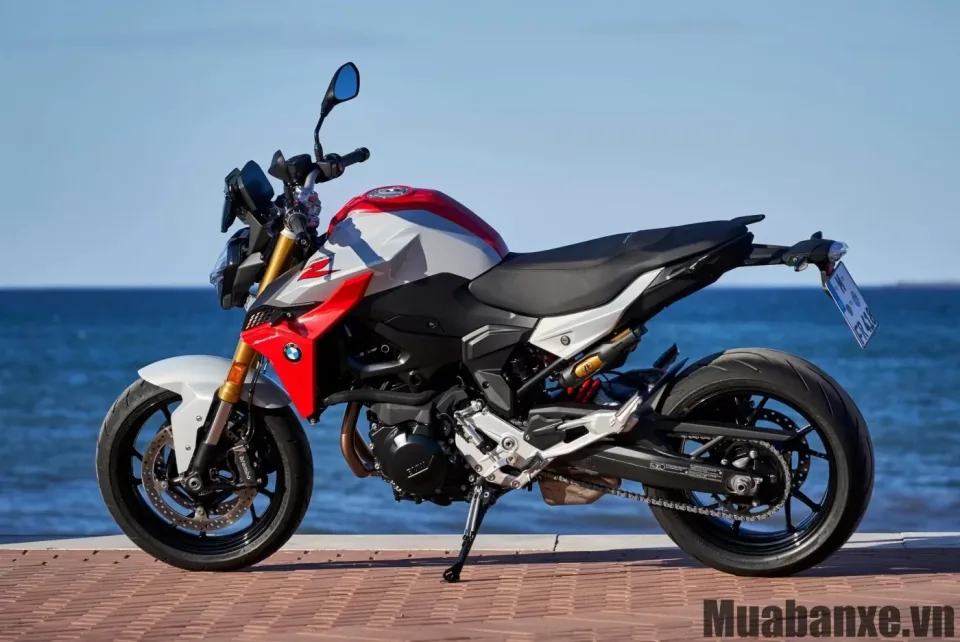 than xe bmw motorrad f 900 r