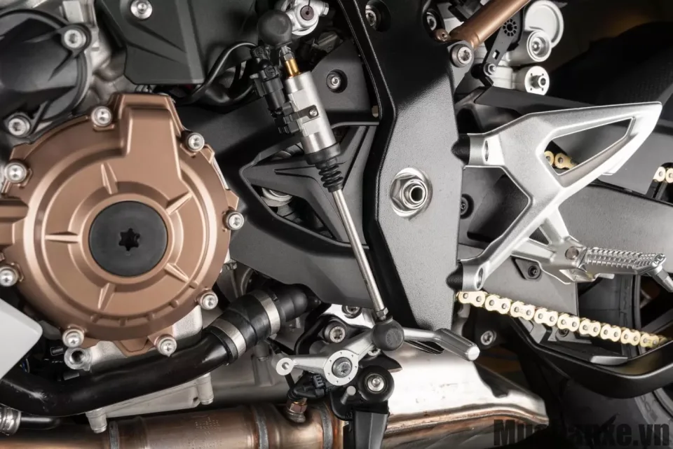 dong co xe bmw motorrad s 1000 r