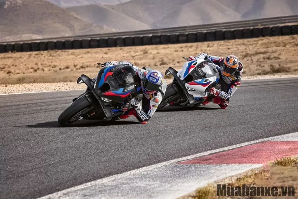 cam giac lai xe bmw motorrad s 1000 rr
