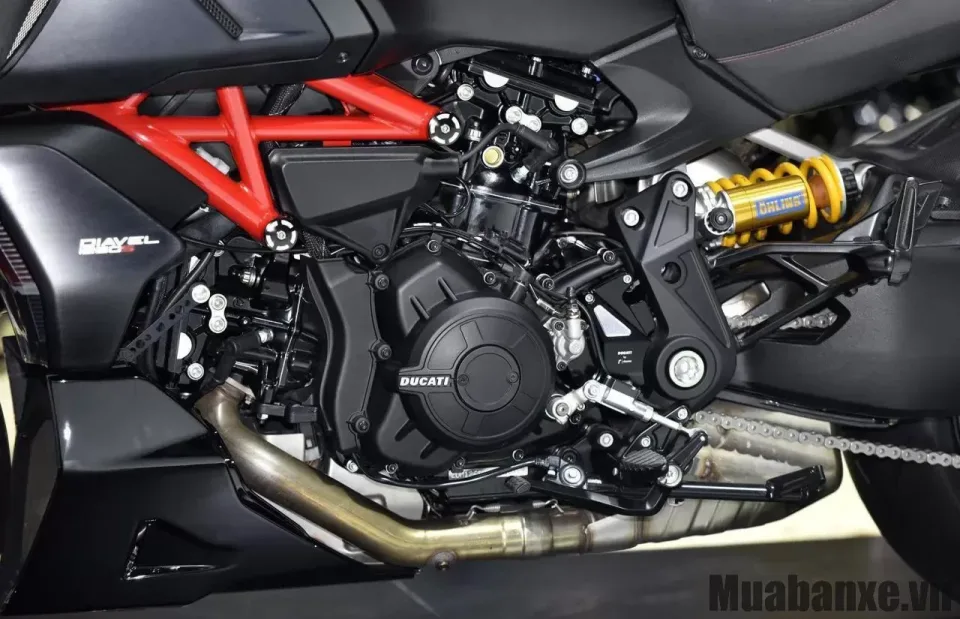dong co xe ducati diavel