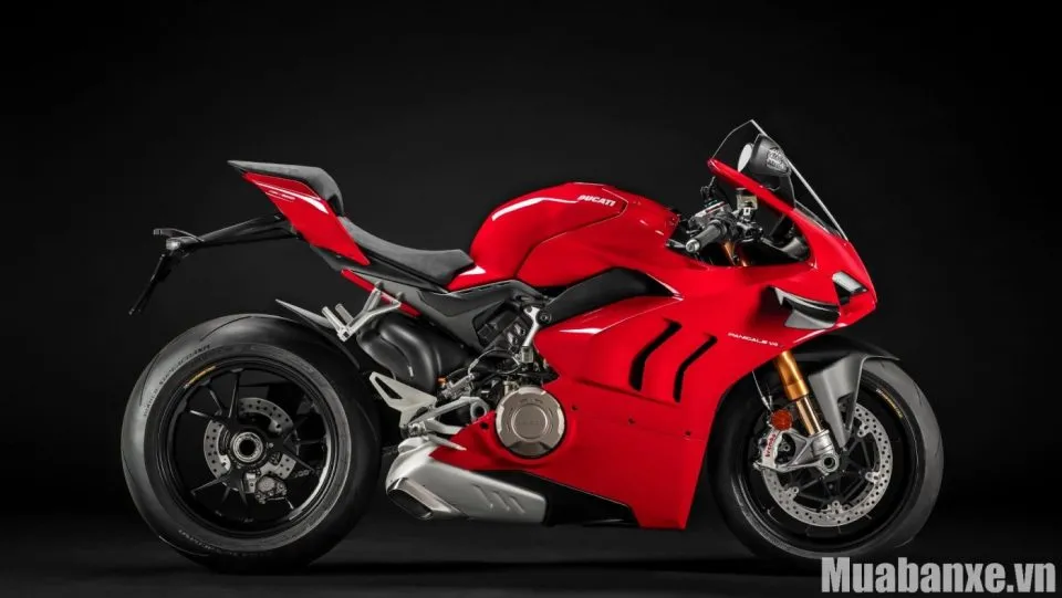 than xe ducati panigale