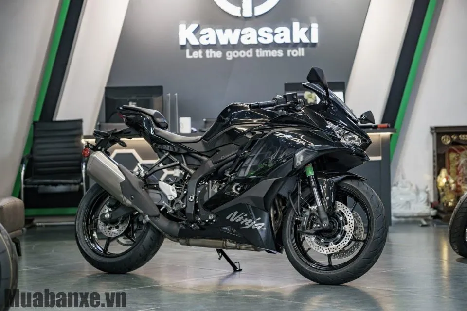 than xe kawasaki ninja zx 4r