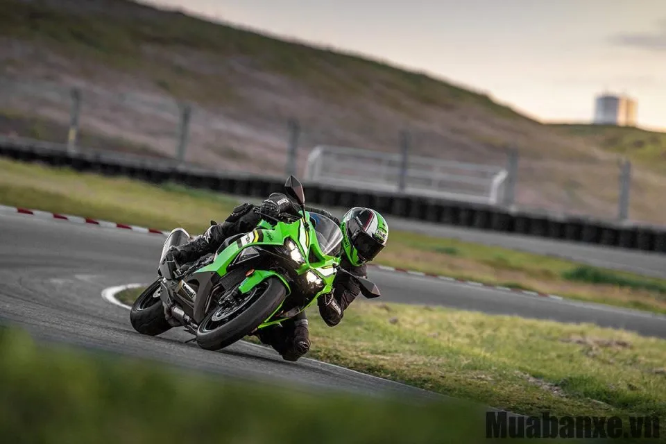 cam giac lai xe kawasaki ninja zx 6r