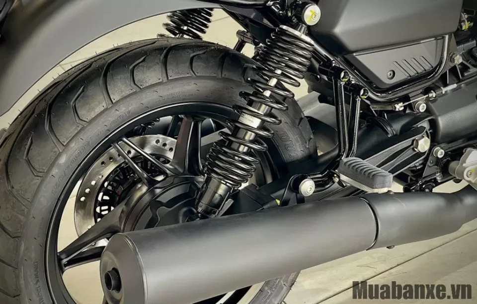 phuoc xe moto guzzi v7