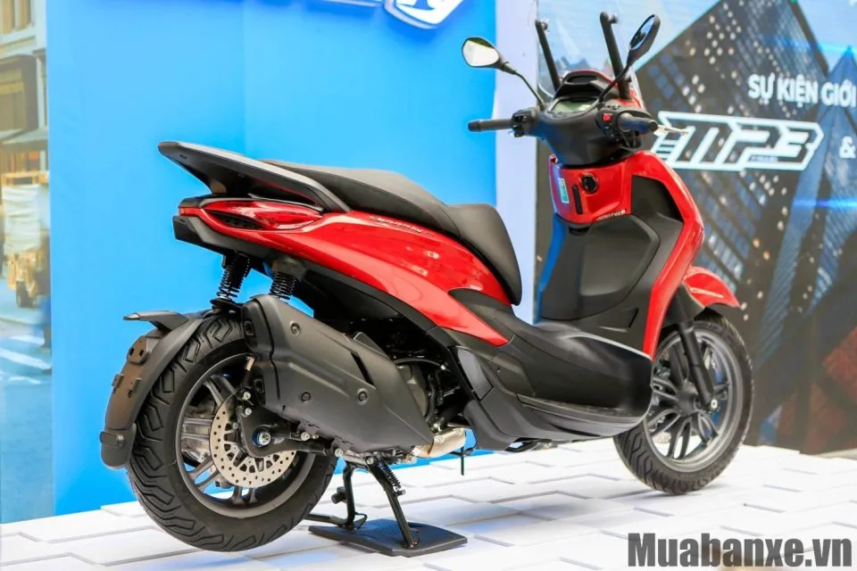 duoi xe piaggio beverly