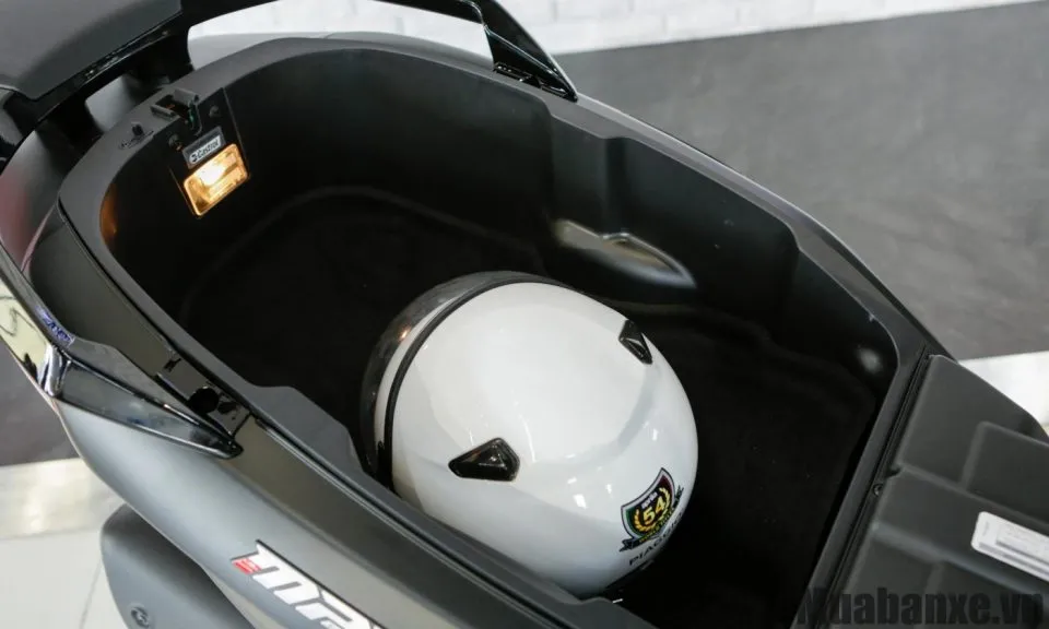 cop xe piaggio mp3