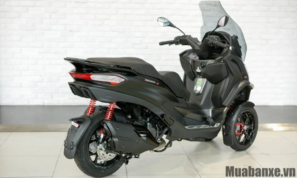 duoi xe piaggio mp3