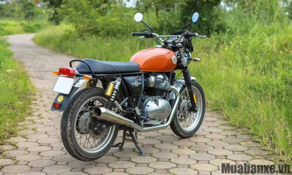 duoi xe royal enfield interceptor