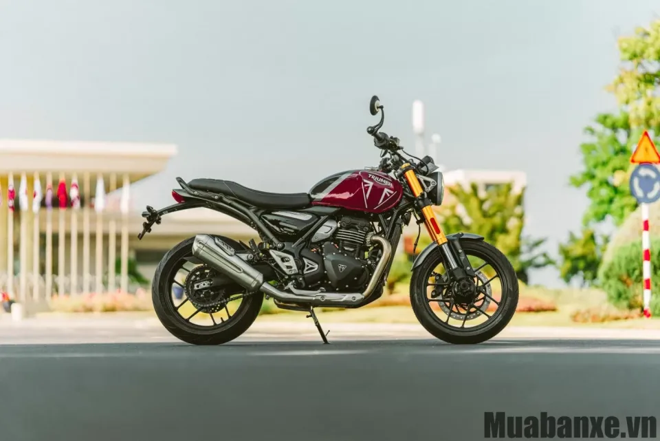 than xe triumph speed 400