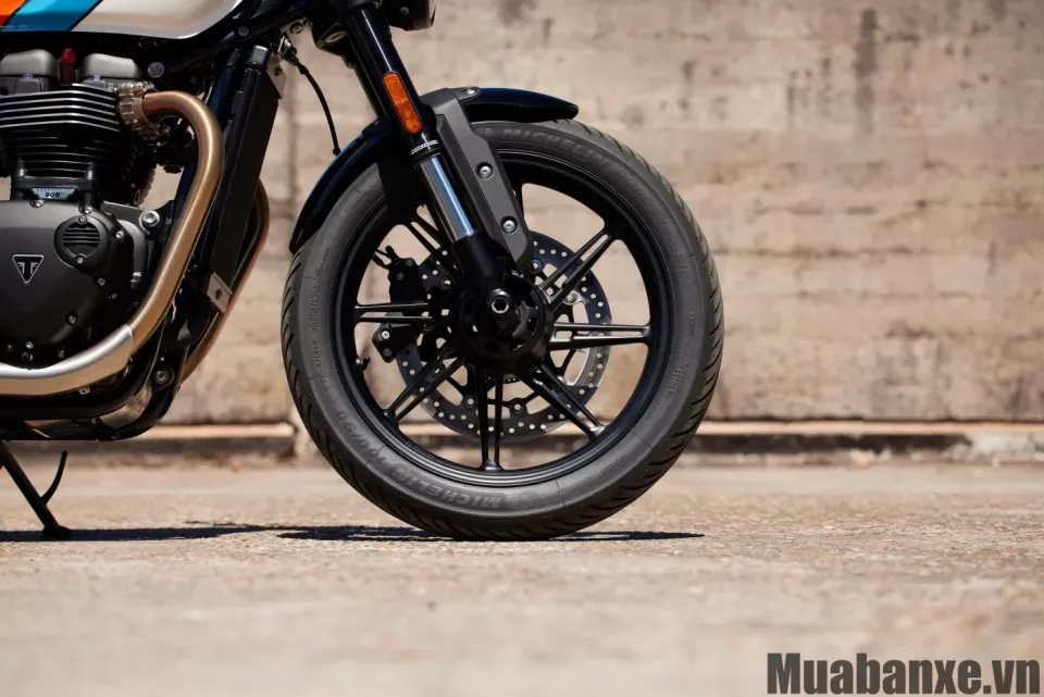 mam va lop xe triumph speed twin 900