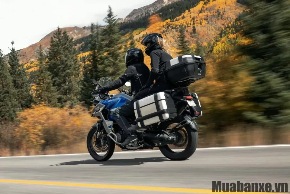 cam giac lai xe triumph tiger 1200