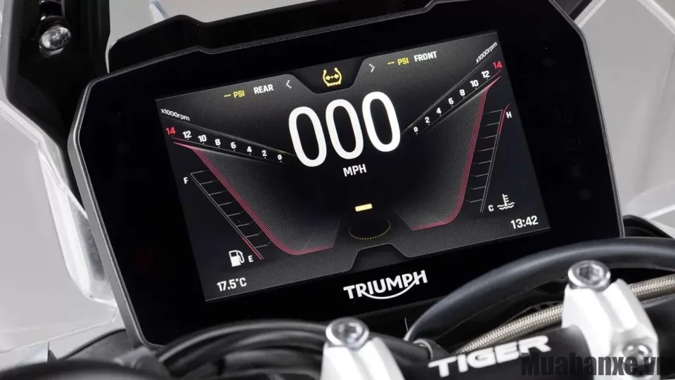 man hinh tren xe triumph tiger 900