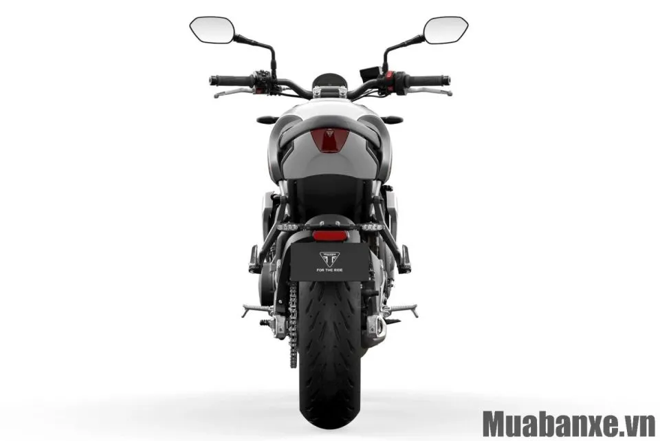 duoi xe triumph trident 660