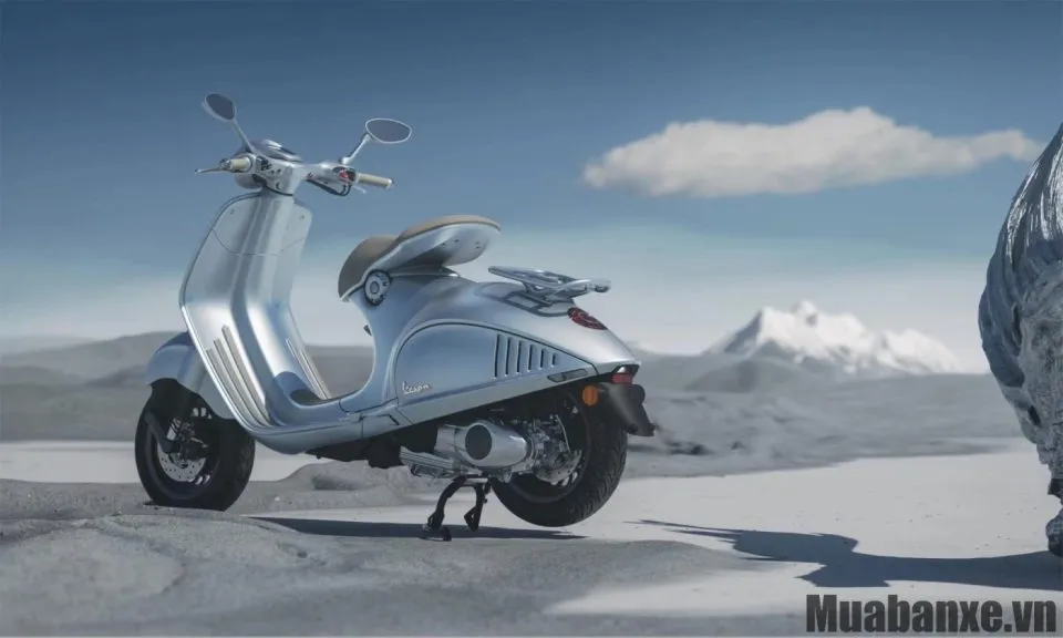 duoi xe vespa 946