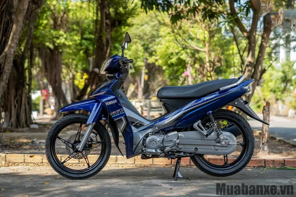 than xe yamaha sirius