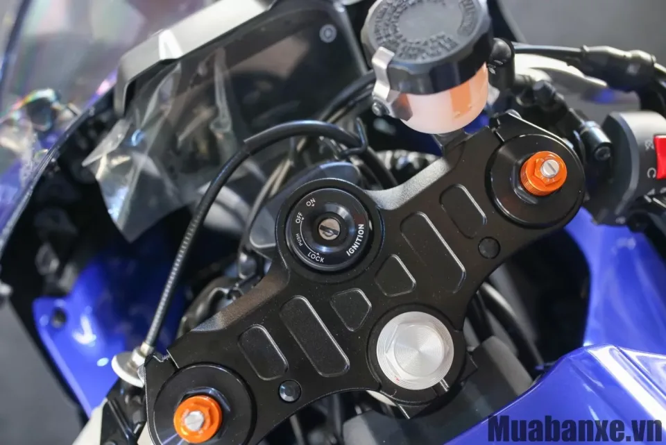 o khoa xe yamaha yzf r7