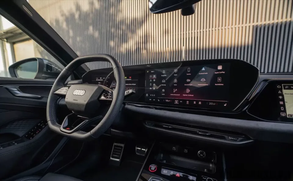 tien nghi tren xe audi a6