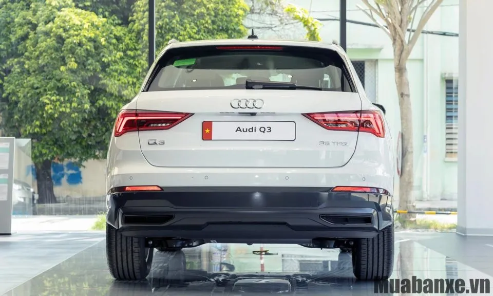 duoi xe audi q3