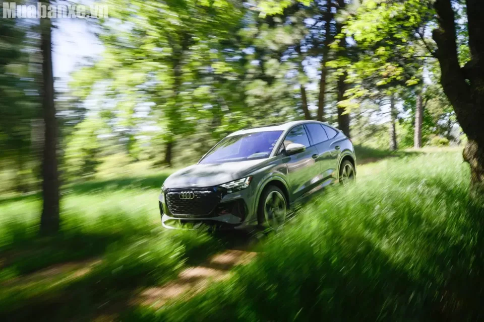 dong co xe audi q4 e tron tinbanxe vn