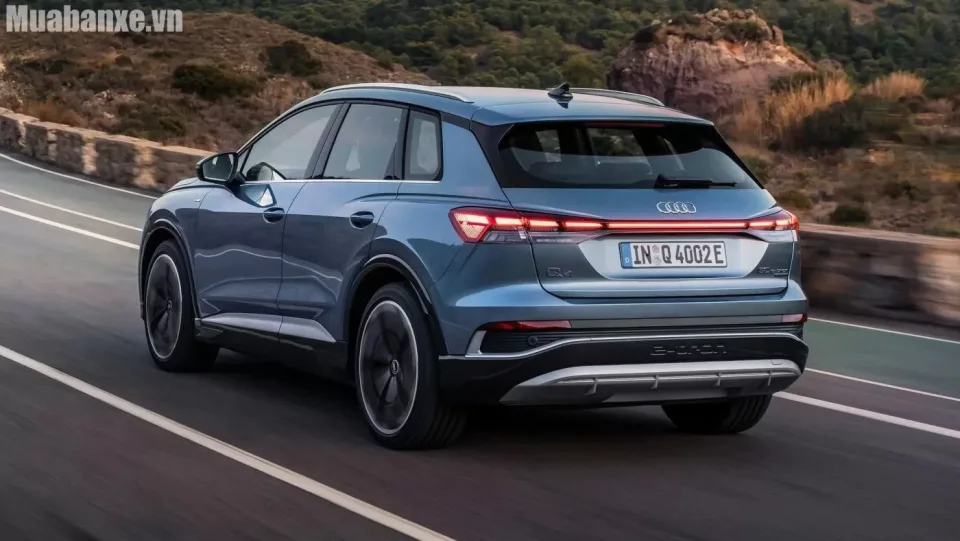 duoi xe audi q4 e tron tinbanxe vn