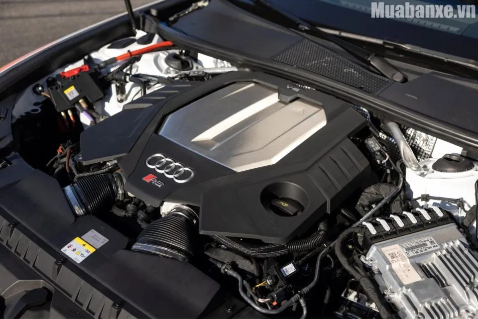 dong co xe audi rs6 tinbanxe vn