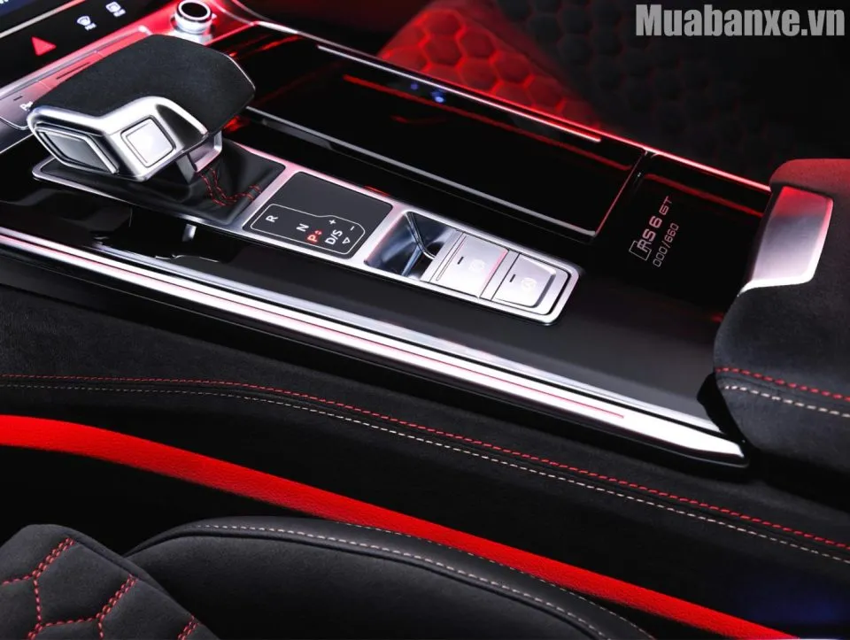 tien nghi tren xe audi rs6 tinbanxe vn
