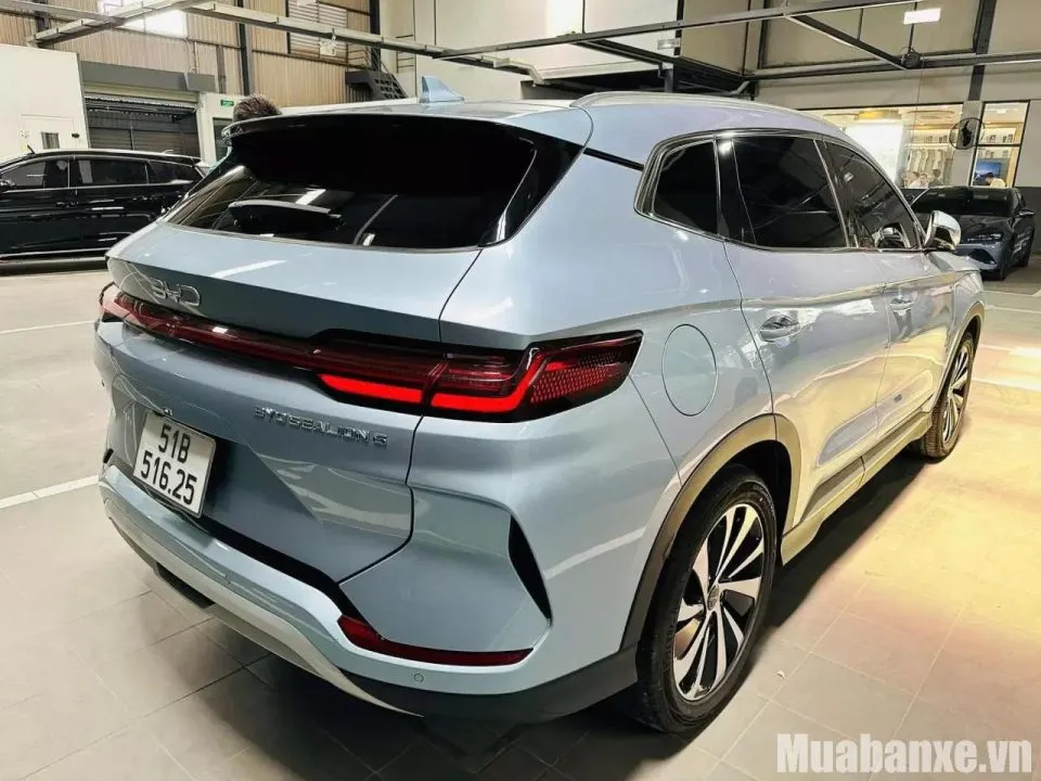 duoi xe byd sealion 6 tinbanxe vn