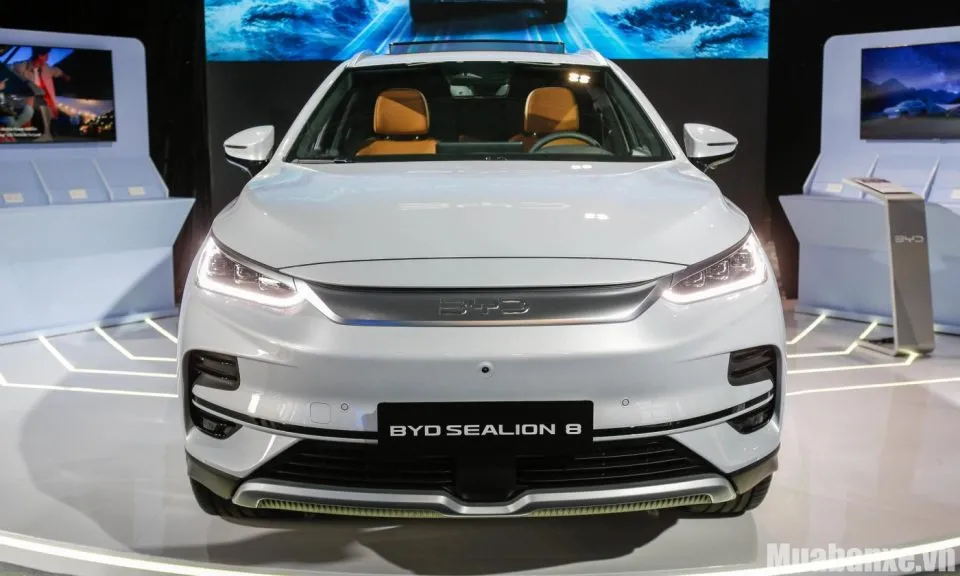 Đầu xe BYD Sealion 8