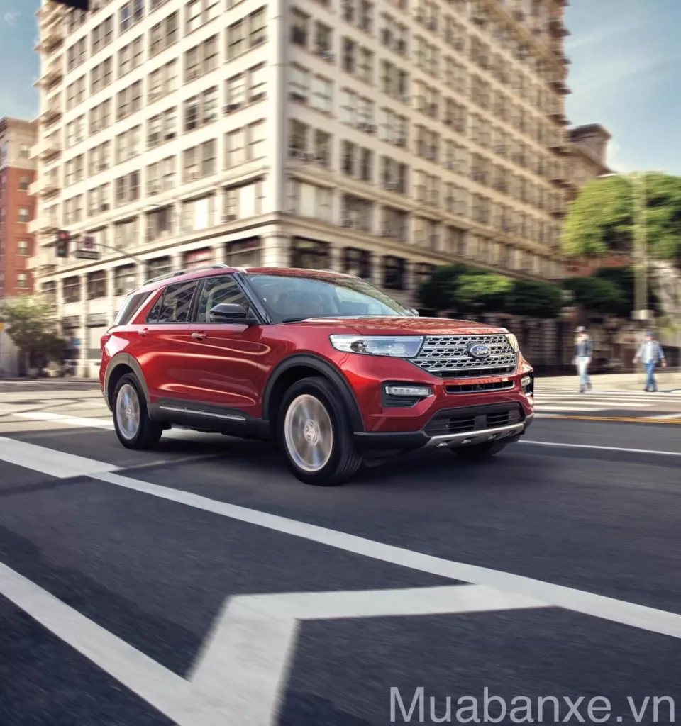 cam giac lai xe ford explorer trong do thi tinbanxe vn