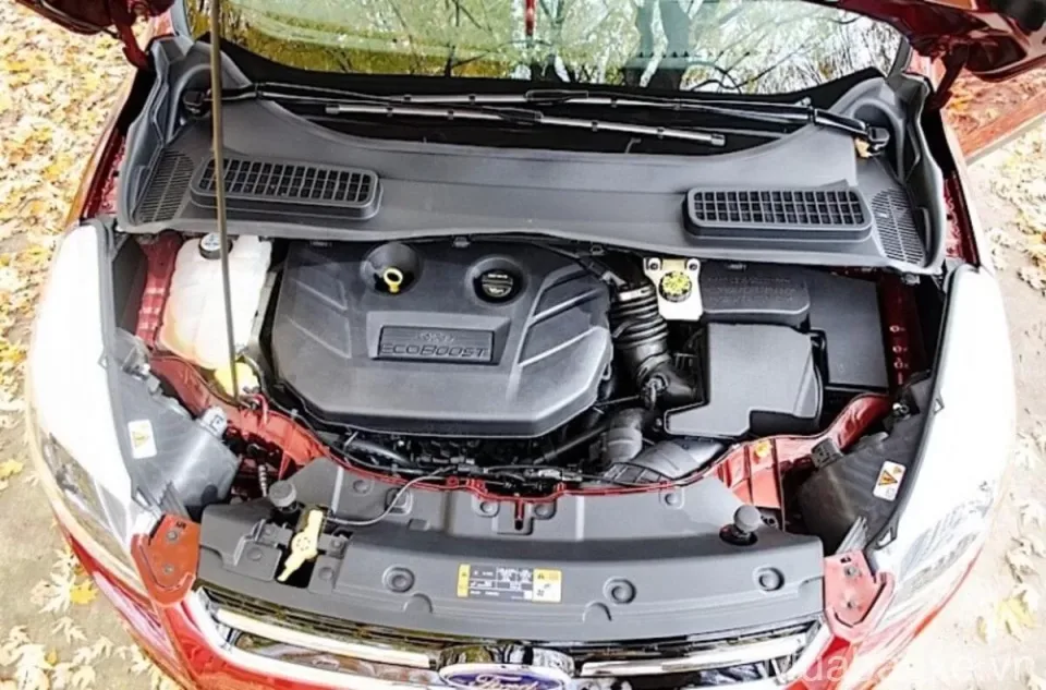 dong co xe ford tourneo tinbanxe vn