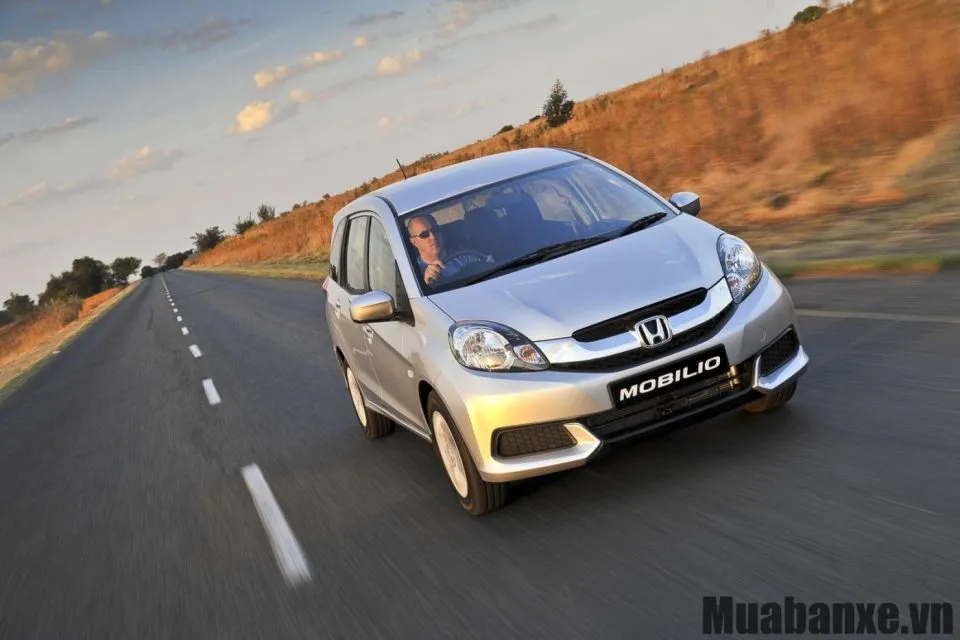 cam giac lai xe honda mobilio