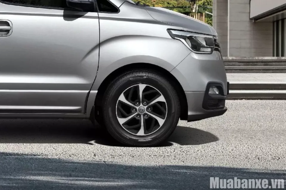 mam xe hyundai starex tinbanxe vn