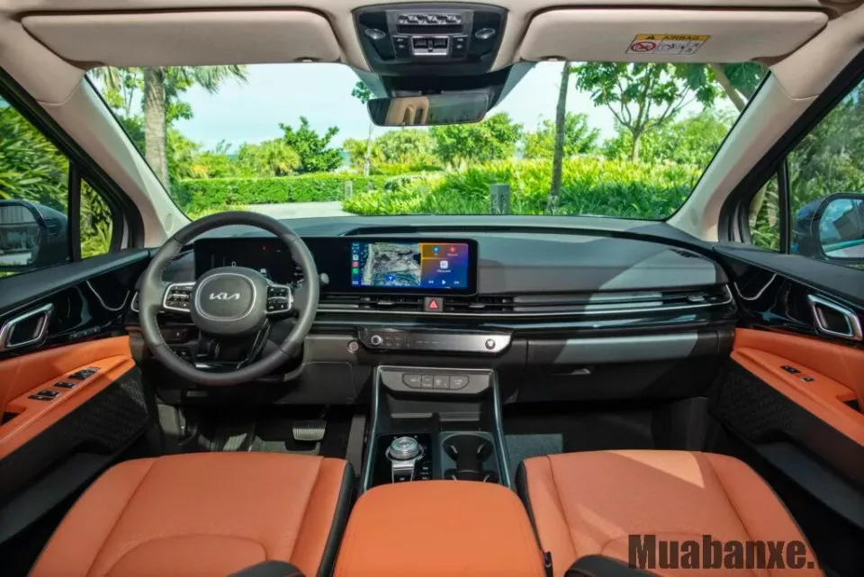tap lo xe kia carnival