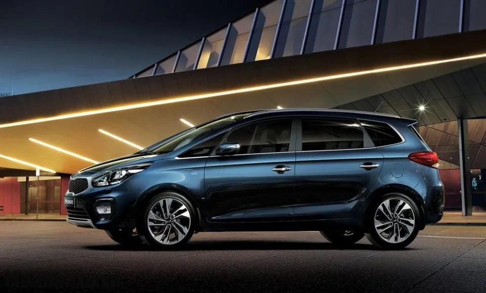 than xe kia rondo