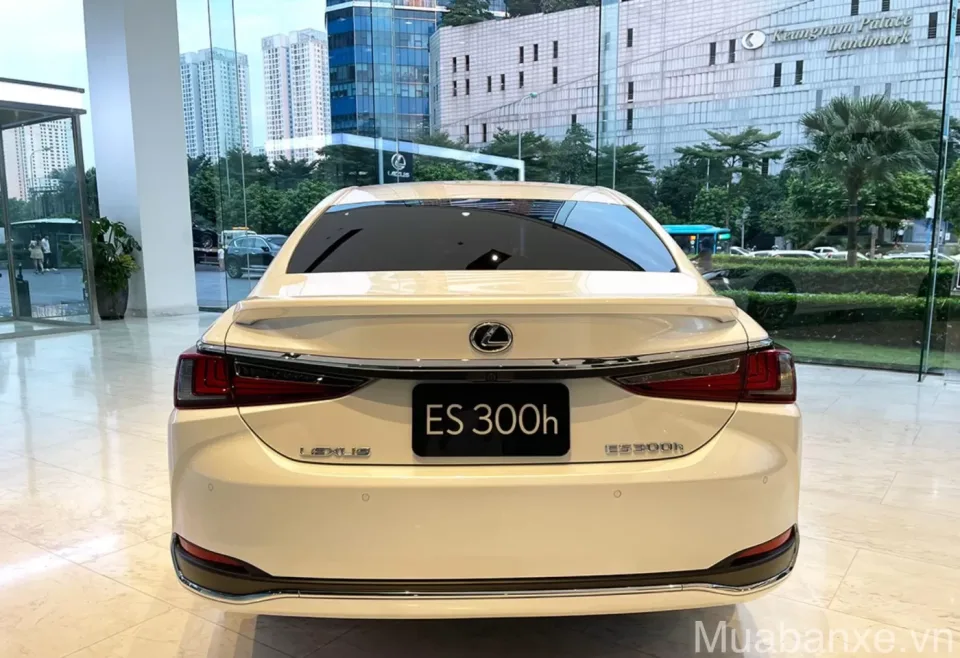 duoi xe lexus es300 tinbanxe vn