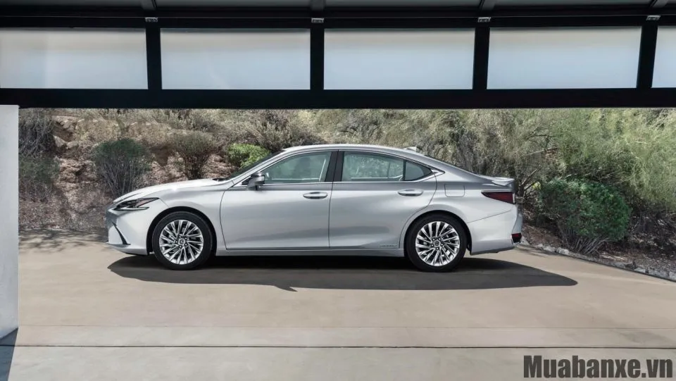 than xe lexus es