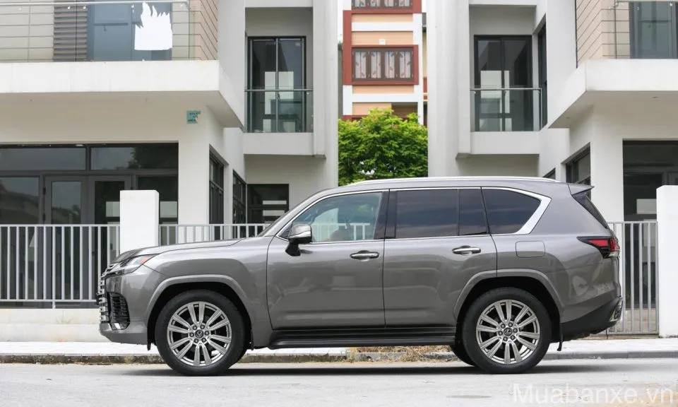 than xe lexus lx600 tinbanxe vn