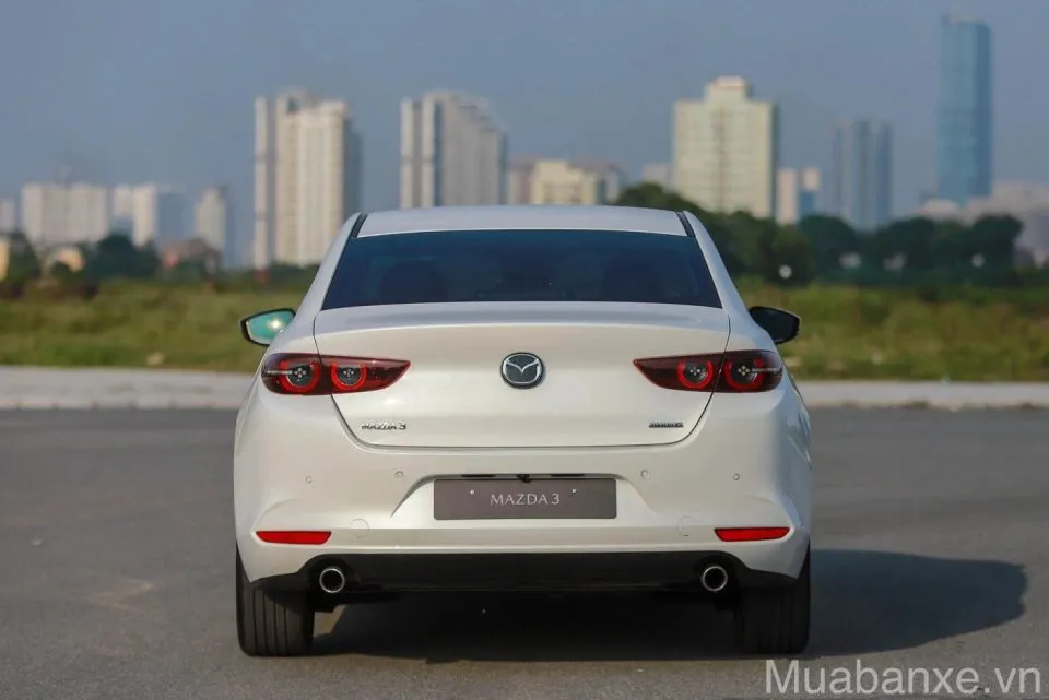 thiet ke duoi xe mazda 3 tinbanxe vn