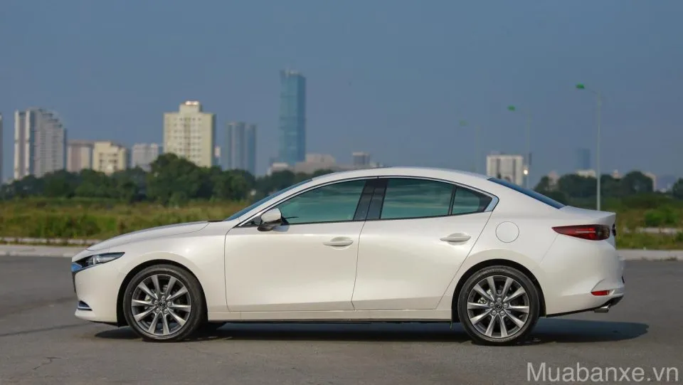 thiet ke than xe mazda 3 tinbanxe vn